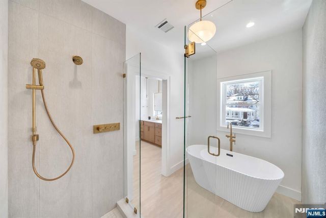 368 Knickerbocker Road, Tenafly, NJ 07670