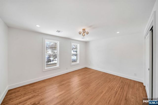 368 Knickerbocker Road, Tenafly, NJ 07670