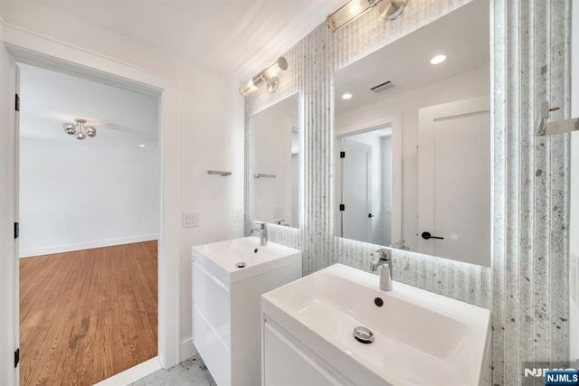 368 Knickerbocker Road, Tenafly, NJ 07670