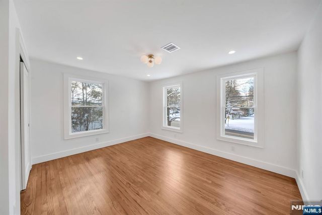 368 Knickerbocker Road, Tenafly, NJ 07670