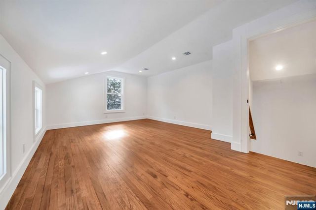 368 Knickerbocker Road, Tenafly, NJ 07670