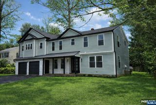 368 Knickerbocker Road, Tenafly, NJ 07670