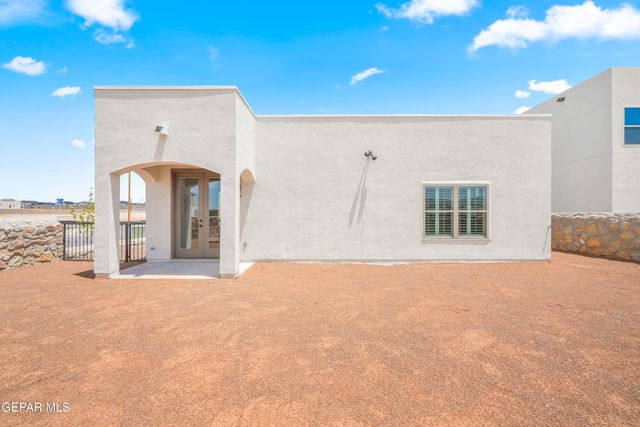 705 Paseo Modesto Drive, Horizon City, TX 79928