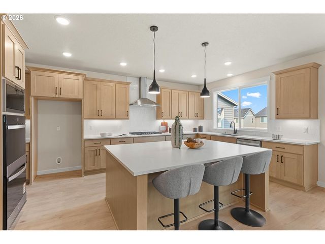 826 Misty Ln, Forest Grove, OR 97116