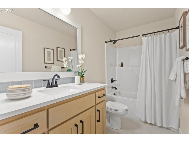 826 Misty Ln, Forest Grove, OR 97116