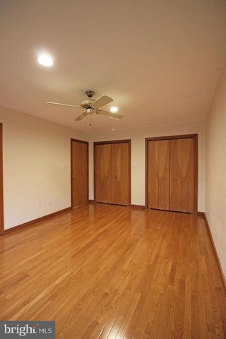 6872 MELROSE DR, Mclean, VA 22101