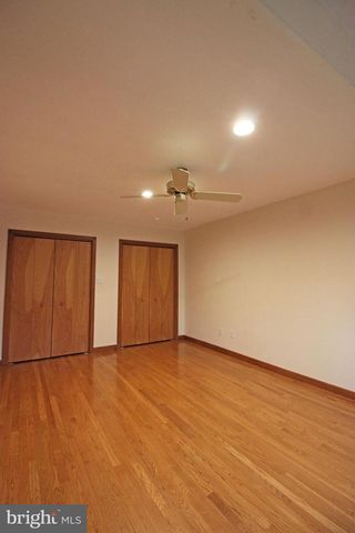 6872 MELROSE DR, Mclean, VA 22101