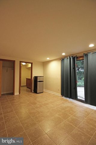 6872 MELROSE DR, Mclean, VA 22101