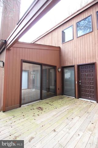 6872 MELROSE DR, Mclean, VA 22101