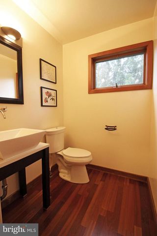 6872 MELROSE DR, Mclean, VA 22101