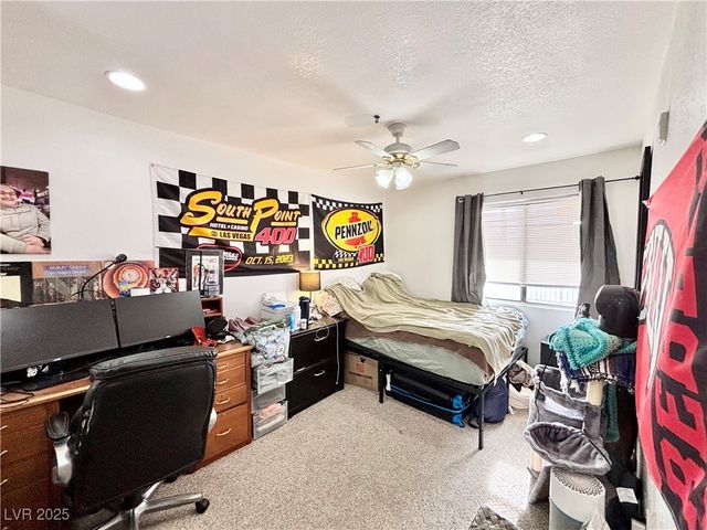 1381 East University Avenue 102, Las Vegas, NV 89119