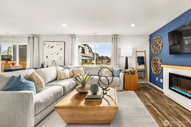 9834 Ferns Loop SE, Yelm, WA 98597