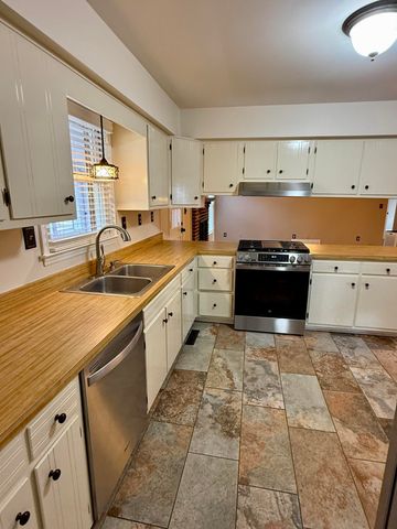 118 Windridge Drive, Winchester, KY 40391