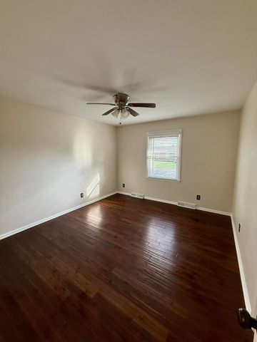 118 Windridge Drive, Winchester, KY 40391