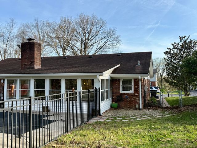 118 Windridge Drive, Winchester, KY 40391