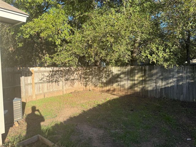 2504 Howellwood WAY B, Austin, TX 78748