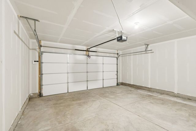 3141 Grande Trail, Yorkville, IL 60560