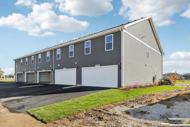 3141 Grande Trail, Yorkville, IL 60560