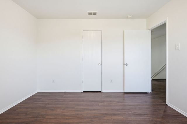 1108 Beaverwood Lane, Crowley, TX 76036