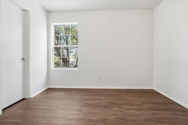 1108 Beaverwood Lane, Crowley, TX 76036