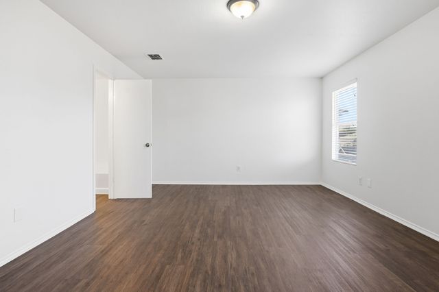 1108 Beaverwood Lane, Crowley, TX 76036