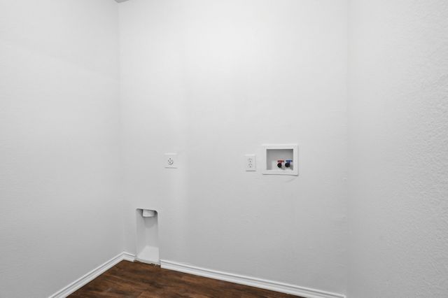 1108 Beaverwood Lane, Crowley, TX 76036