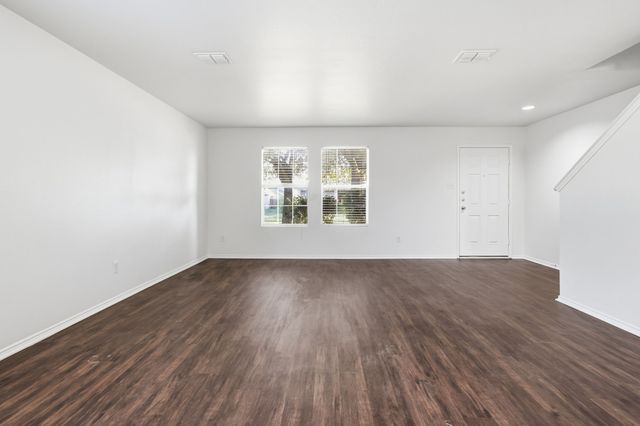 1108 Beaverwood Lane, Crowley, TX 76036