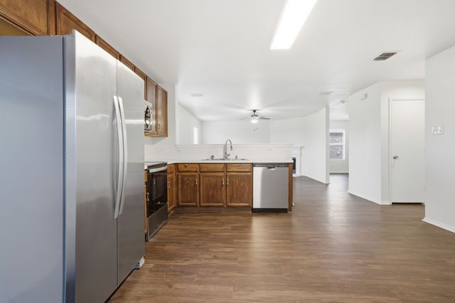 1108 Beaverwood Lane, Crowley, TX 76036