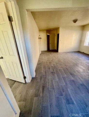 1448 W 106th, Los Angeles, CA 90047