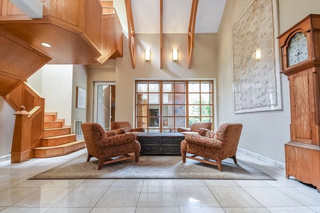 492 Beacon Street 82, Boston, MA 02115