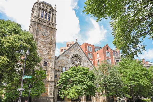 492 Beacon Street 82, Boston, MA 02115