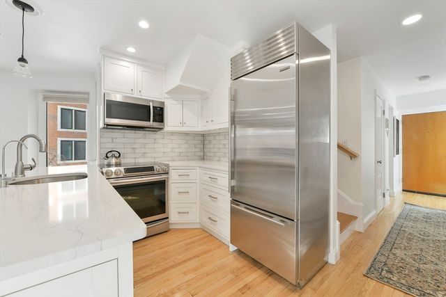 492 Beacon Street 82, Boston, MA 02115