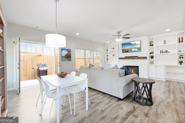 362 Mulberry Row SE, Atlanta, GA 30354