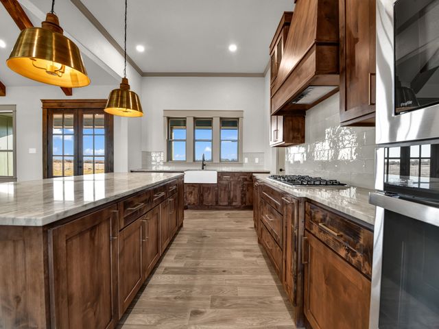 1390 Poe Prairie Road, Millsap, TX 76066