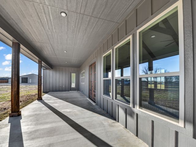 1390 Poe Prairie Road, Millsap, TX 76066