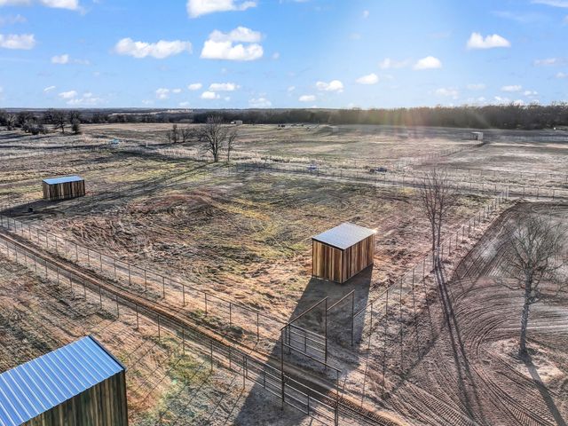 1390 Poe Prairie Road, Millsap, TX 76066