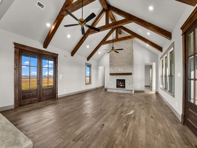 1390 Poe Prairie Road, Millsap, TX 76066