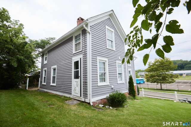 95 Fairview Avenue, Hamden, CT 06514