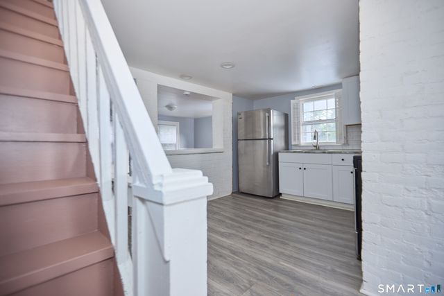 95 Fairview Avenue, Hamden, CT 06514
