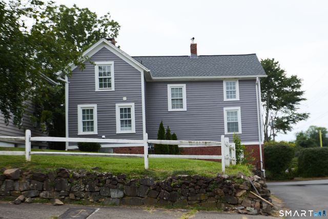 95 Fairview Avenue, Hamden, CT 06514