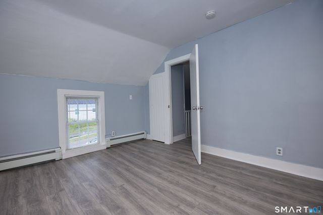95 Fairview Avenue, Hamden, CT 06514