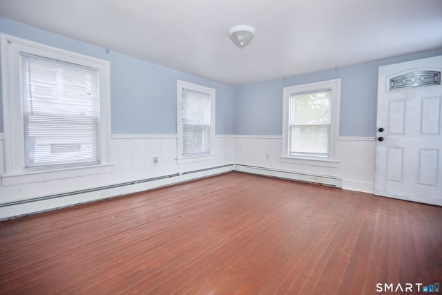 95 Fairview Avenue, Hamden, CT 06514