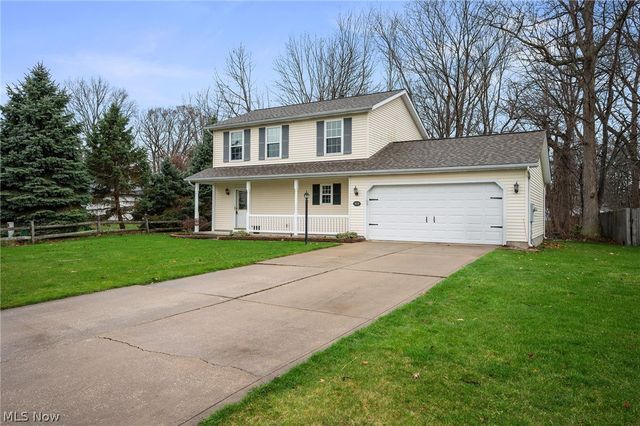 909 Lake Terrace Drive, Painesville, OH 44077