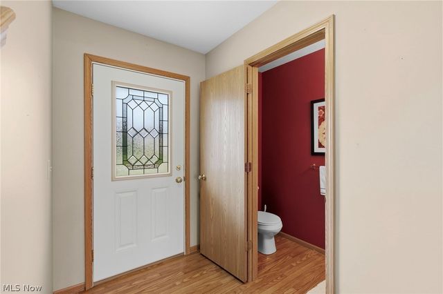 909 Lake Terrace Drive, Painesville, OH 44077