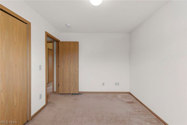 909 Lake Terrace Drive, Painesville, OH 44077