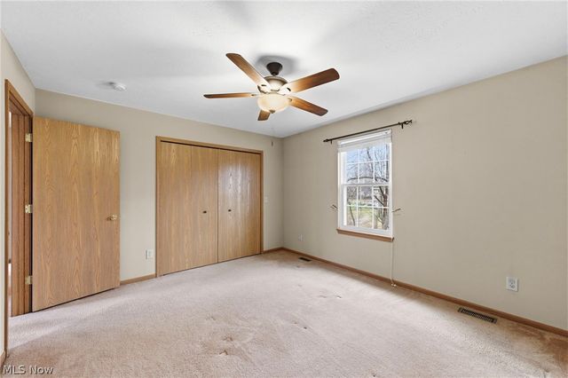 909 Lake Terrace Drive, Painesville, OH 44077