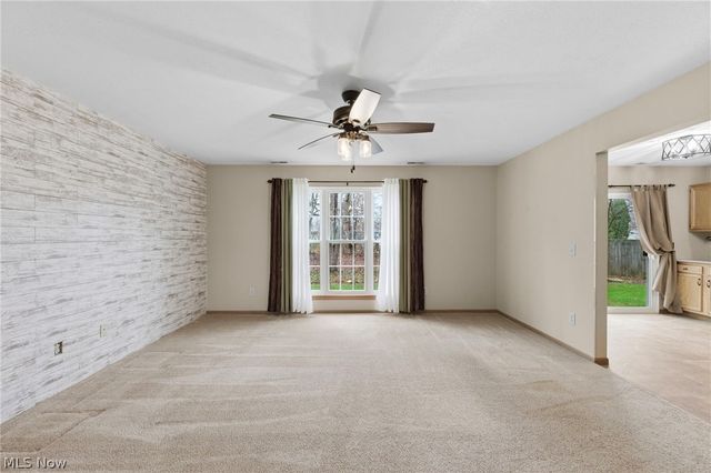 909 Lake Terrace Drive, Painesville, OH 44077