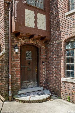 3205 Sherbourne Road, Detroit, MI 48221