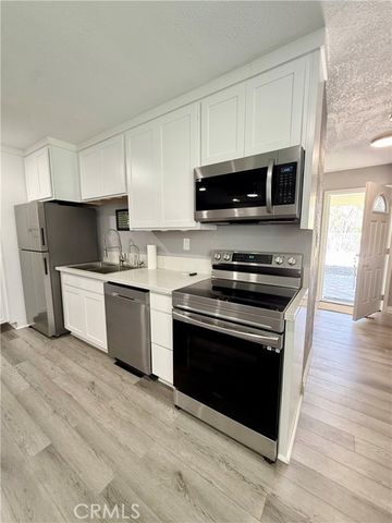 7700 Westpark, Riverside, CA 92506