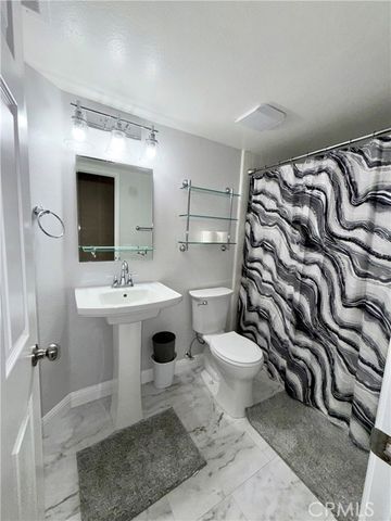 7700 Westpark, Riverside, CA 92506